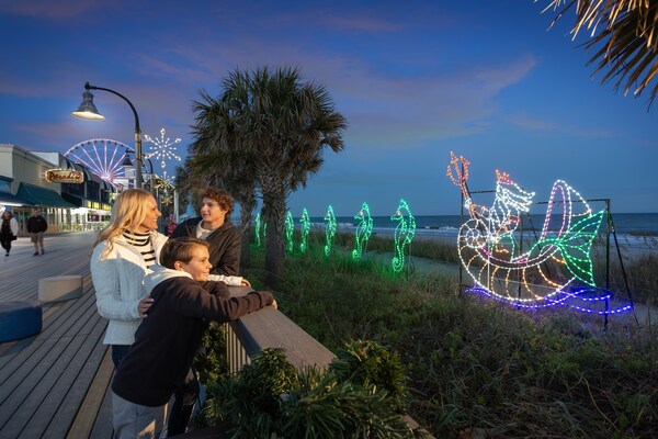 Ideas for Travelers Searching for Festive Holiday Celebrations